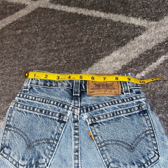 Levi’s - Picture 2 of 6